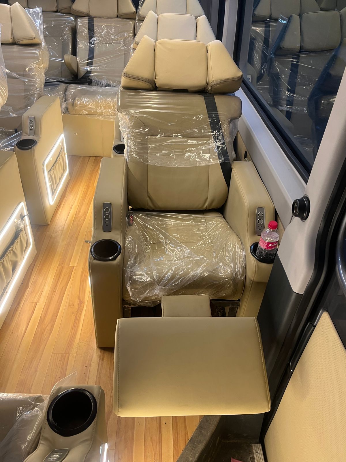 9 Seater Force Urbania Interior